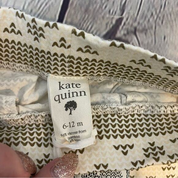 Kate Quinn Snowflake Pattern Viscose Bamboo Pants - Picture 2 of 4